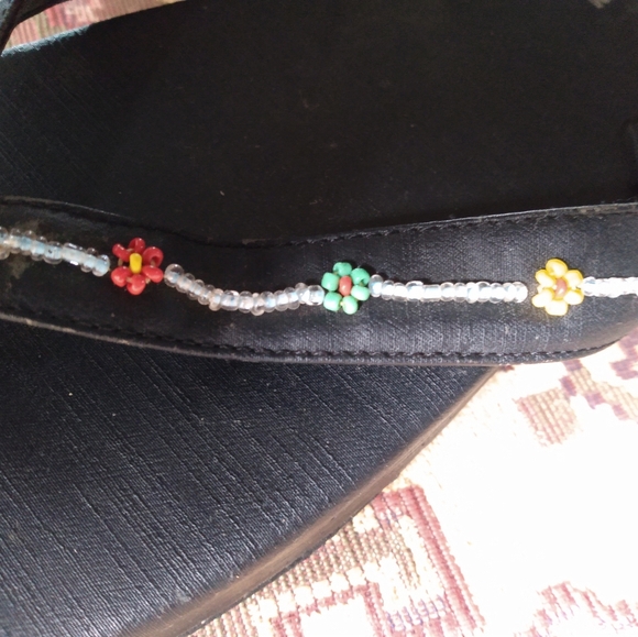 CLASSIFIED Floral Beadwork Platform Flip Flops - Picture 2 of 7